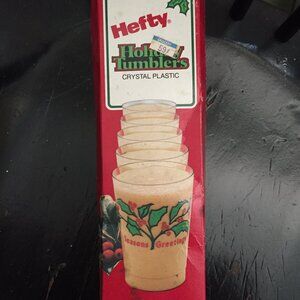 Vintage Crystal Plastic Tumblers Holiday